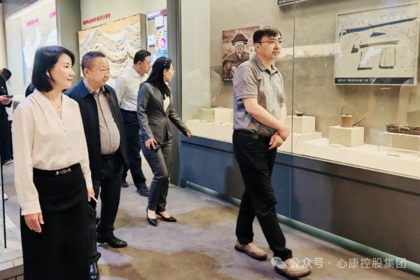 山东煤炭技术学院与山东唯选康科技创新有限公司举行校企合作签约仪式